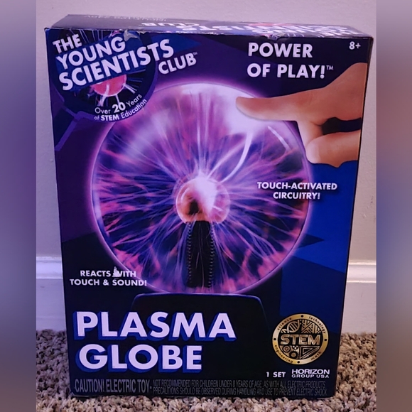 The Young Scientists Club Plasma Globe - Picture 1 of 5